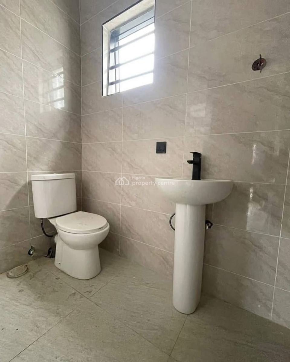 Newly Built Executive 3 Bedroom Apartment, Ikate, Lekki, Lagos, Block of Flats for Sale
