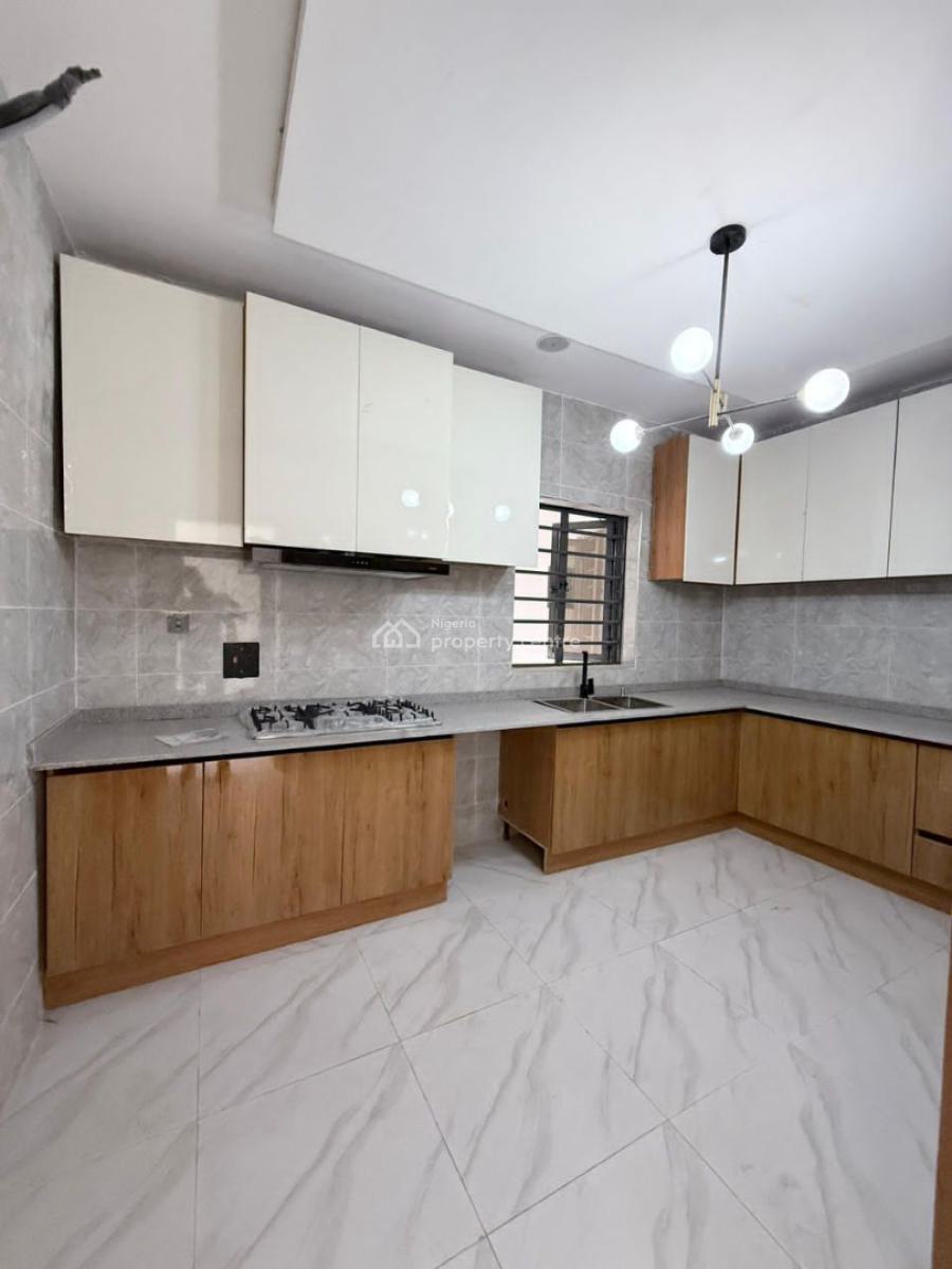 Newly Built Executive 3 Bedroom Apartment, Ikate, Lekki, Lagos, Block of Flats for Sale