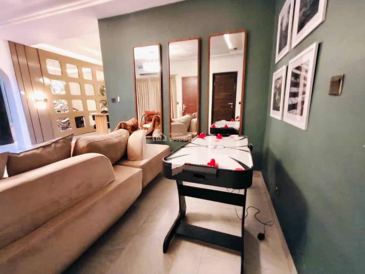 Exquisite 2 Bedroom Apartment, Lekki Phase 1, Lekki Phase 1, Lekki, Lagos, Flat / Apartment Short Let