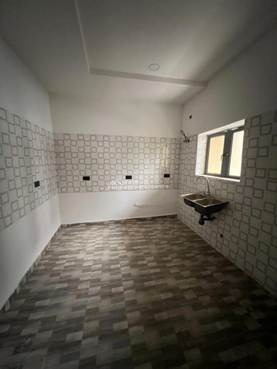 Elegant 2-bedroom Apartment in a Mini Estate, Gaduwa, Abuja, Flat / Apartment for Sale