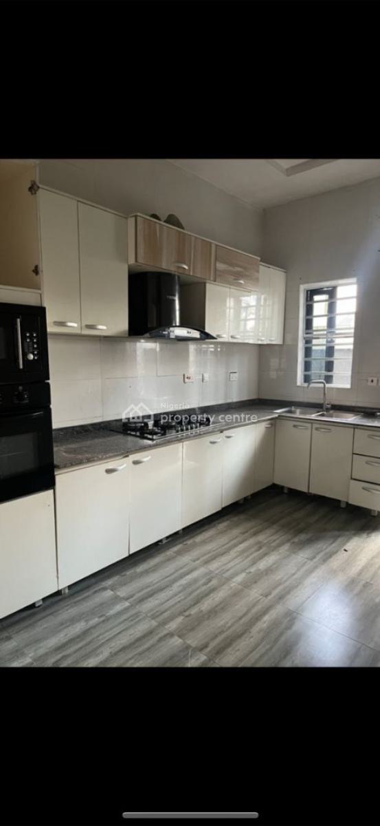 Single Room Upstairs, Orchid Road, Lekki, Lagos, Terraced Duplex for Rent