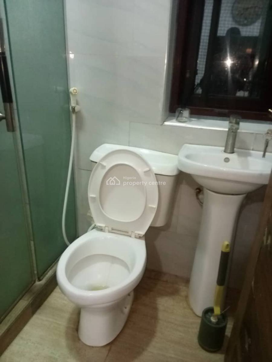 Fully Service Furnished Studio Apartment at Ikate, Salem Ismail Street, Ikate Elegushi, Lekki, Lagos, Self Contain (single Rooms) for Rent