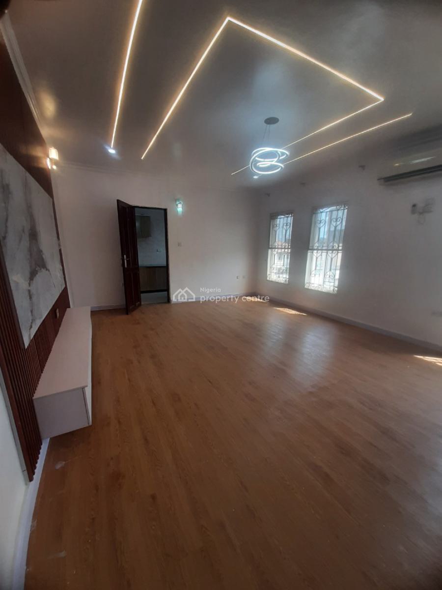 2, Lekki Phase 1, Lekki, Lagos, Flat / Apartment for Rent