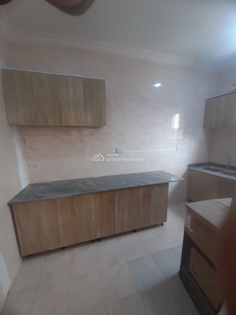 2, Lekki Phase 1, Lekki, Lagos, Flat / Apartment for Rent