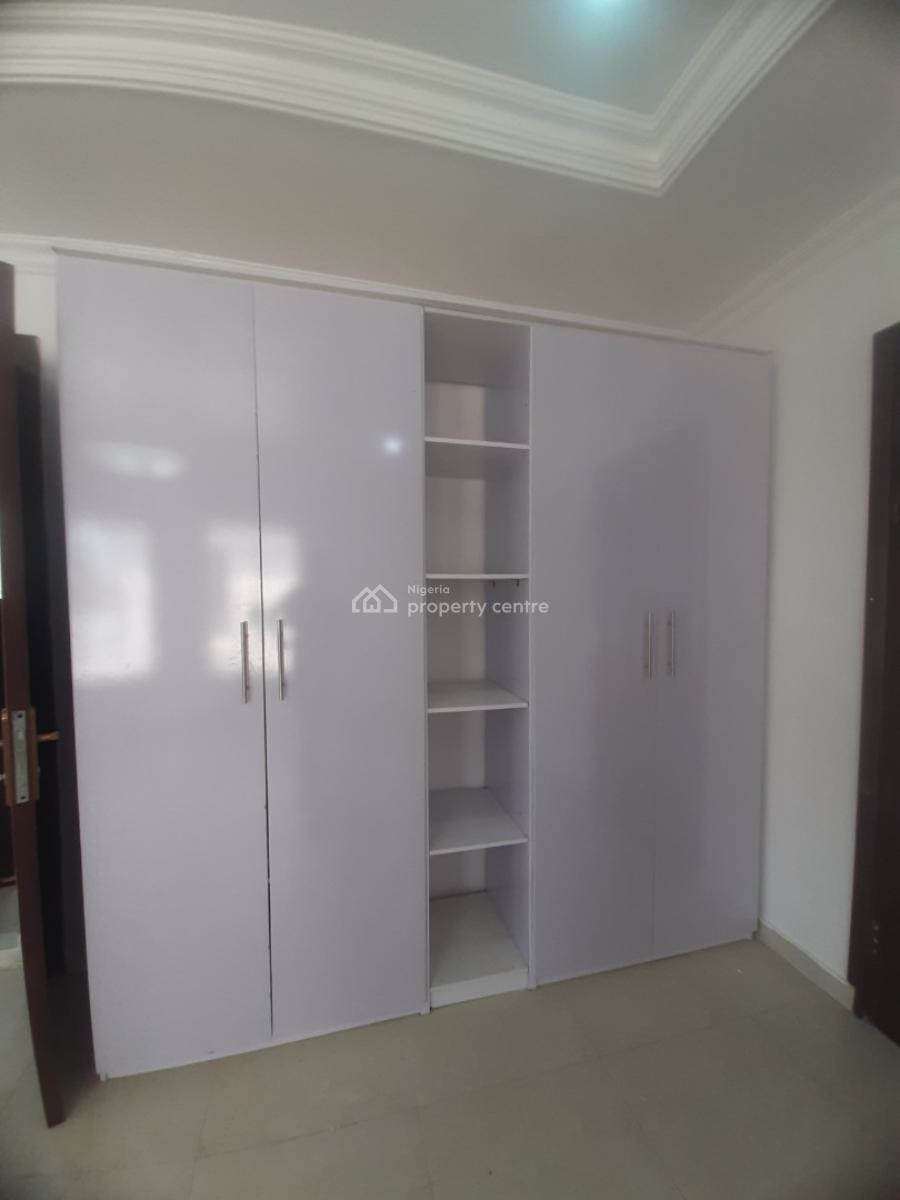 2, Lekki Phase 1, Lekki, Lagos, Flat / Apartment for Rent