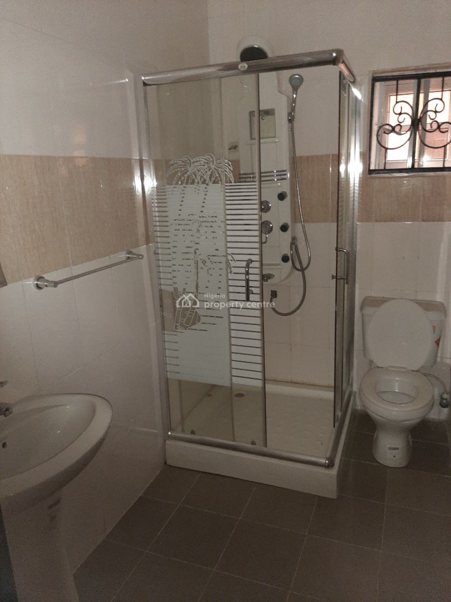2, Lekki Phase 1, Lekki, Lagos, Flat / Apartment for Rent