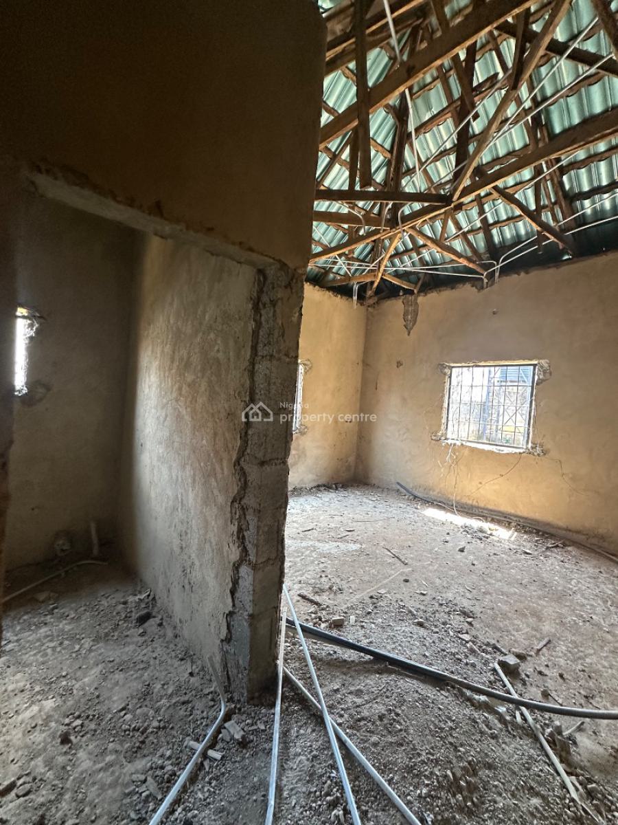 Excellent Spacious 3 Bedroom Bungalow with Bq, Light House Estate, Lugbe District, Abuja, Detached Bungalow for Sale