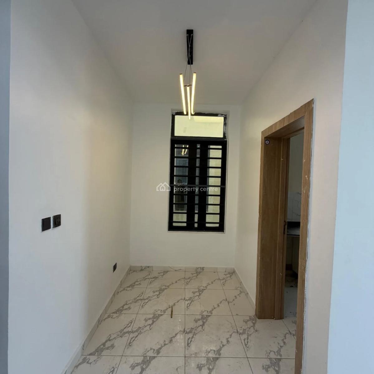 Exquisite 2 Bedroom Apartment, Chevron Lekki, Lekki Phase 1, Lekki, Lagos, Flat / Apartment for Sale