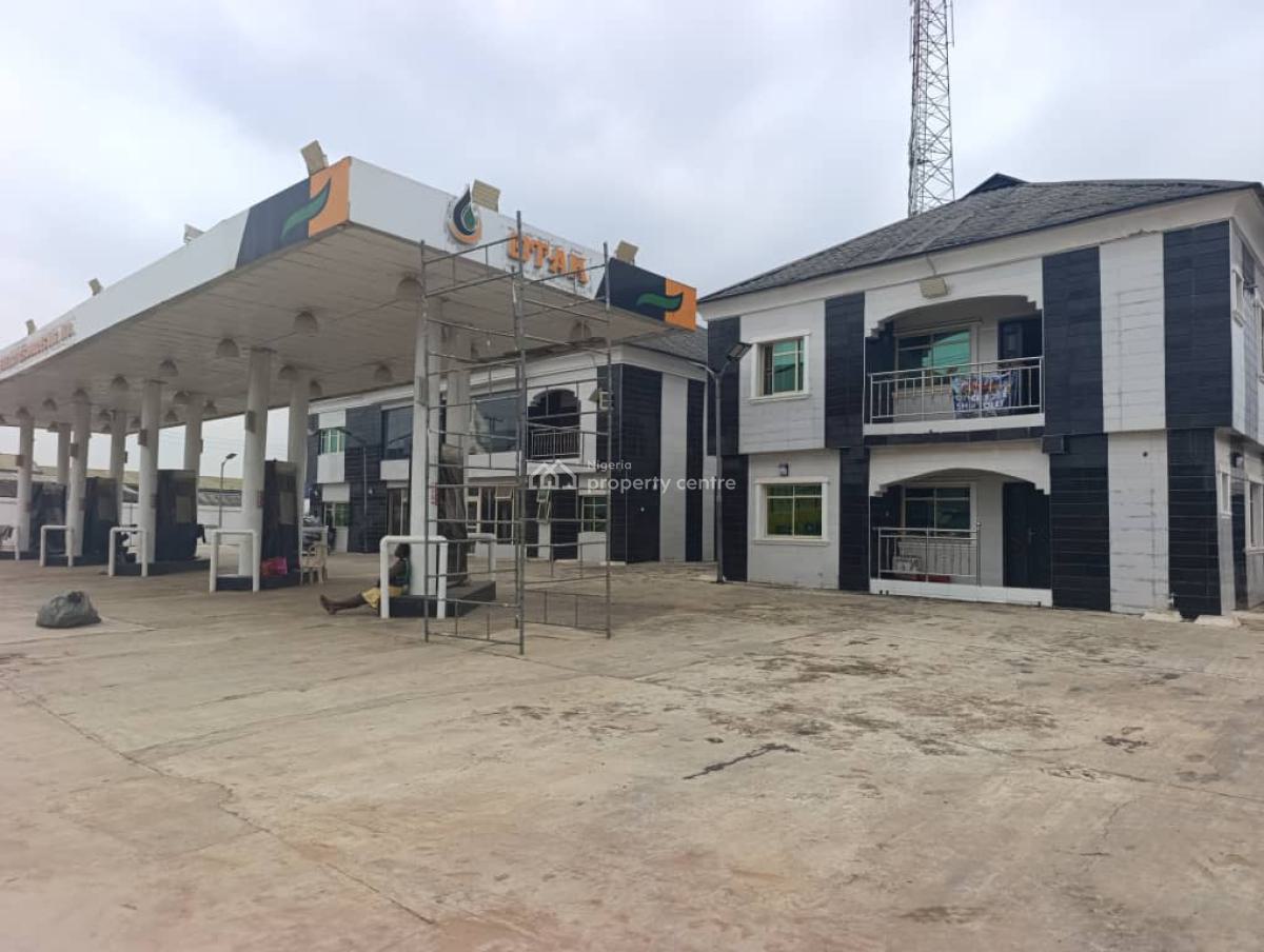 Filling Station Wit 12 Digital Pumps, Oju Ore, Sango Ota, Ogun, Filling Station for Sale