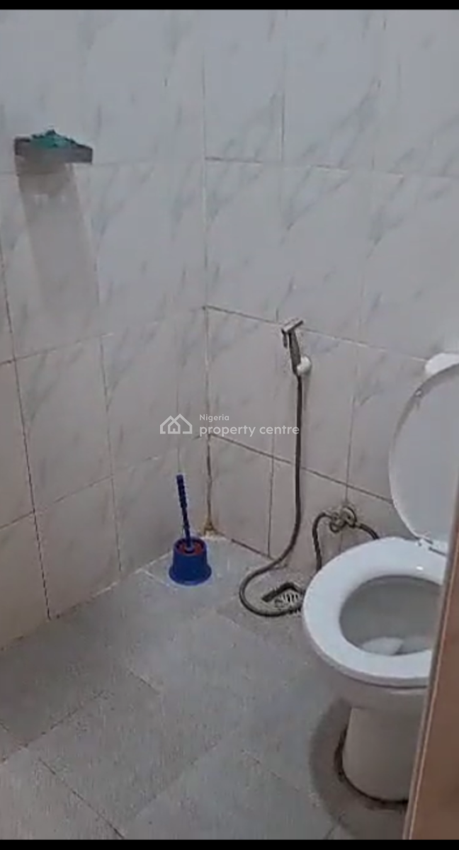 Relatively New 3bed Room Tarreces Duplex, Medina Estate, Gbagada, Lagos, Terraced Duplex for Rent