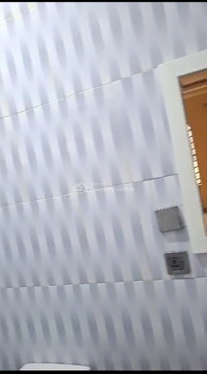 Relatively New 3bed Room Tarreces Duplex, Medina Estate, Gbagada, Lagos, Terraced Duplex for Rent