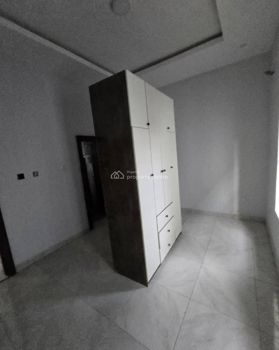 Massive 5 Bedroom Detached Duplex with Bq, Gra Phase 2, Magodo, Lagos, Detached Duplex for Sale
