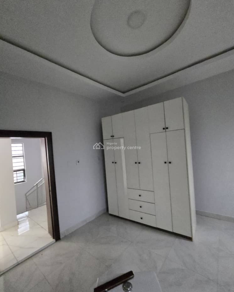 Massive 5 Bedroom Detached Duplex with Bq, Gra Phase 2, Magodo, Lagos, Detached Duplex for Sale