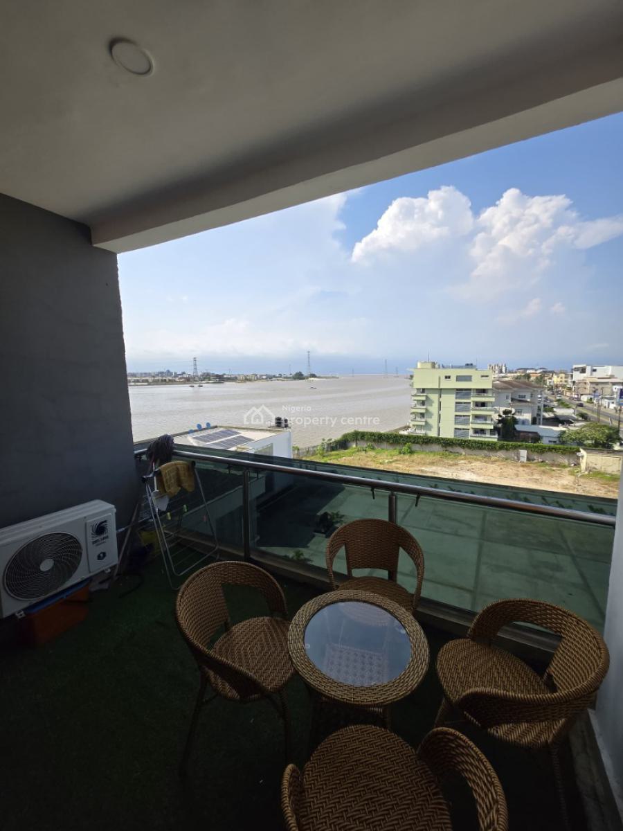 Our Lovely  2 Bedroom Seaview Apartment with Balconies,ps5,snooker,cin, Lekki Phase 1, Lekki, Lagos, Flat / Apartment Short Let