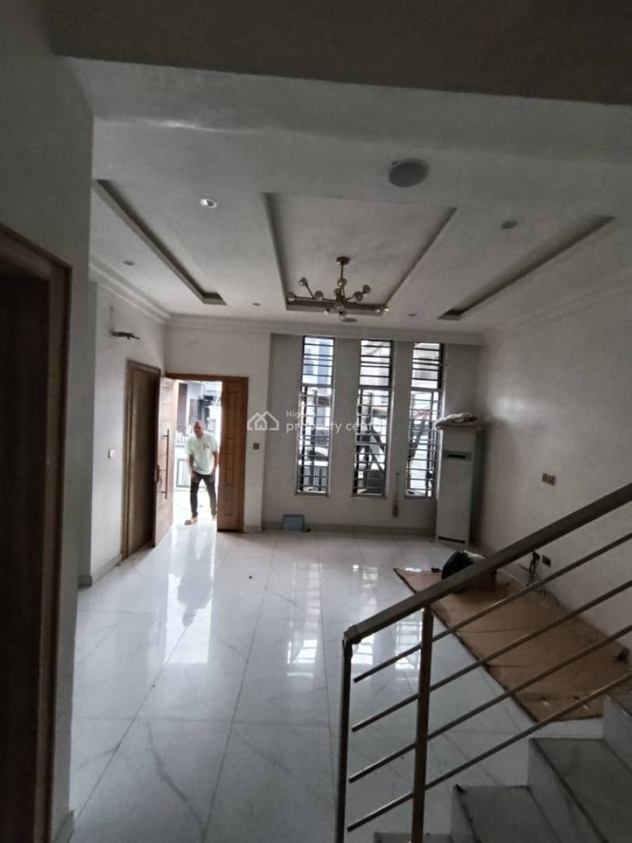 Luxury Spacious 4 Bedroom Duplex with Bq, Chevron Alternative Drive, Lekki, Lagos, Semi-detached Duplex for Rent