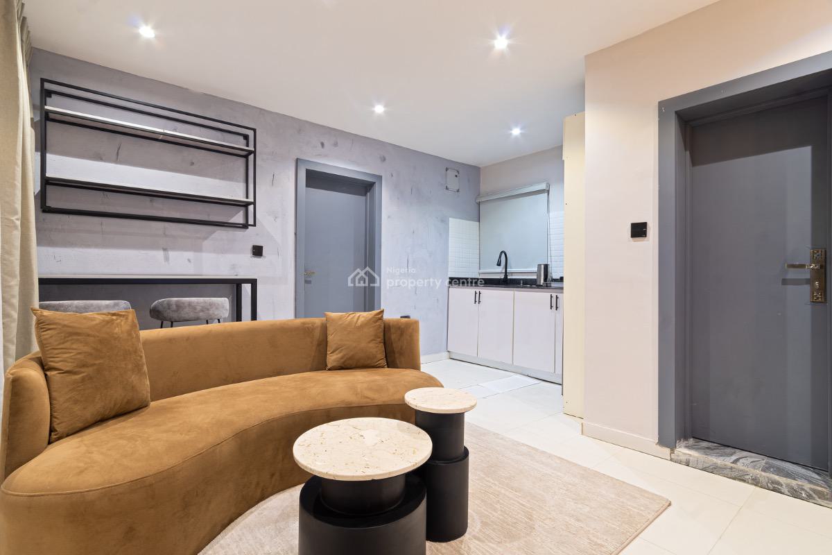 Cozy 1 Bedroom Apartment, Lekki Phase 1, Lekki, Lagos, Flat / Apartment Short Let