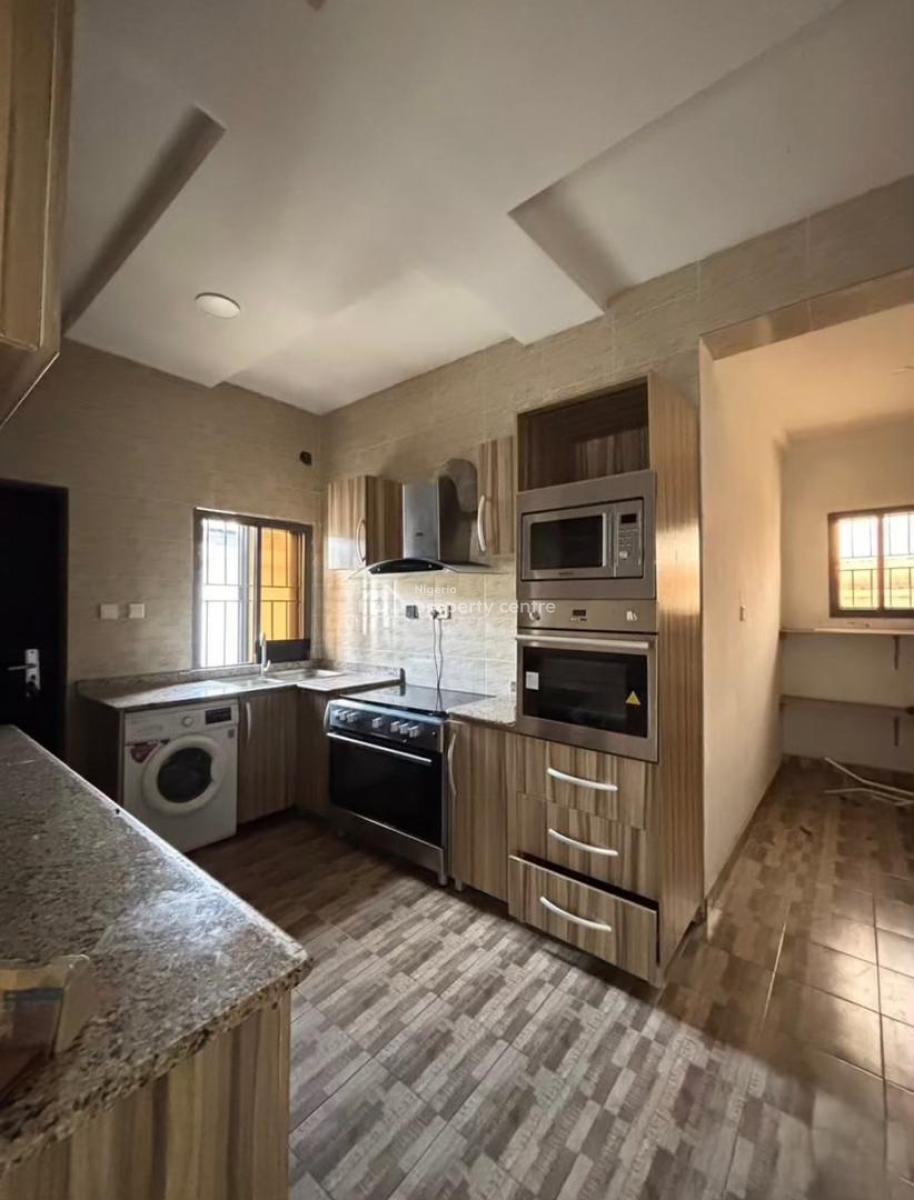 2 Bedroom Serviced Apartment, Ilasun Lekki, Lekki, Lagos, Flat / Apartment for Rent