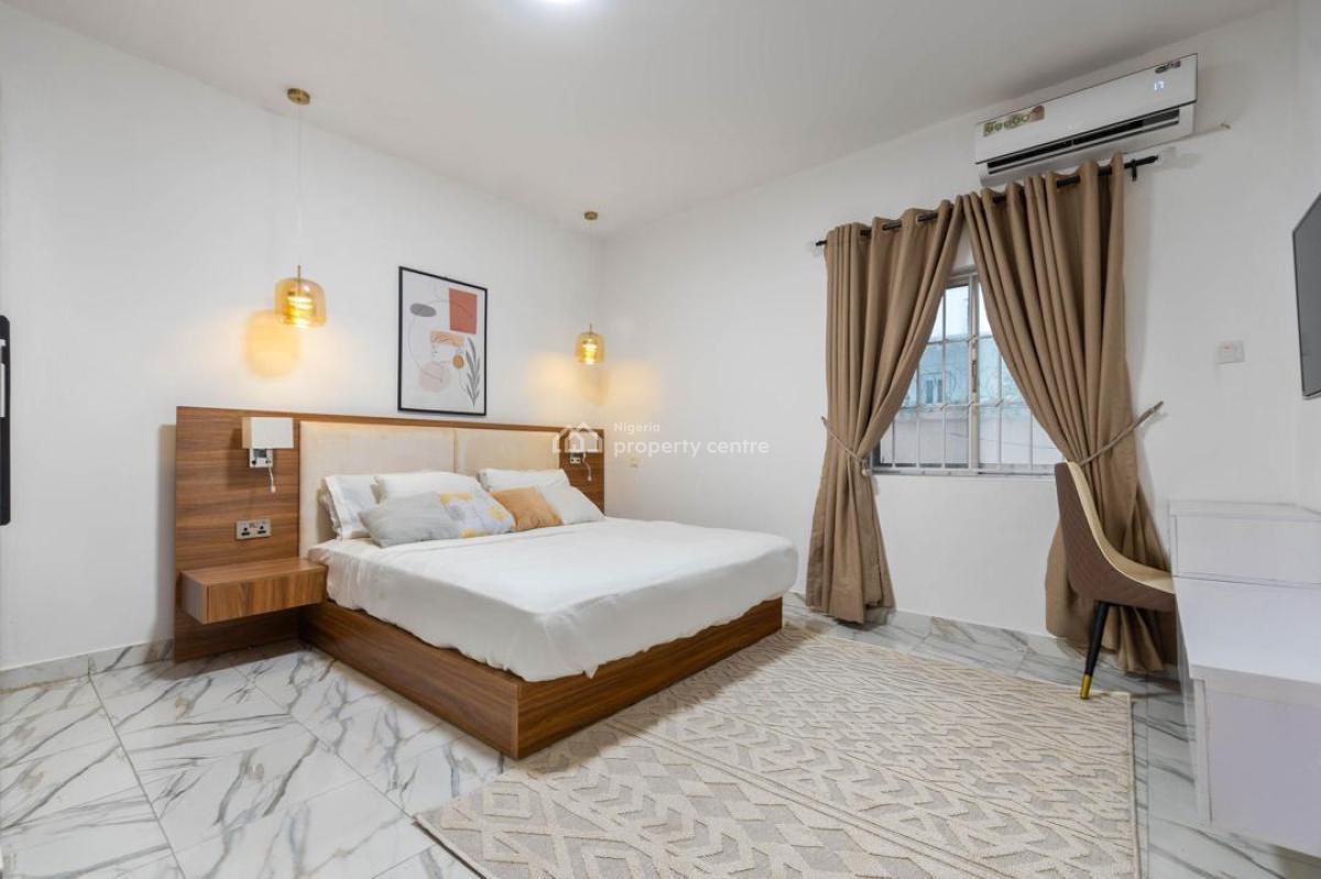 Aestethically Pleasing 3 Bedrooms Waterfront Apartment, with Swimming Pool, Admiralty Way, Lekki Phase 1, Lekki, Lagos, Flat / Apartment Short Let