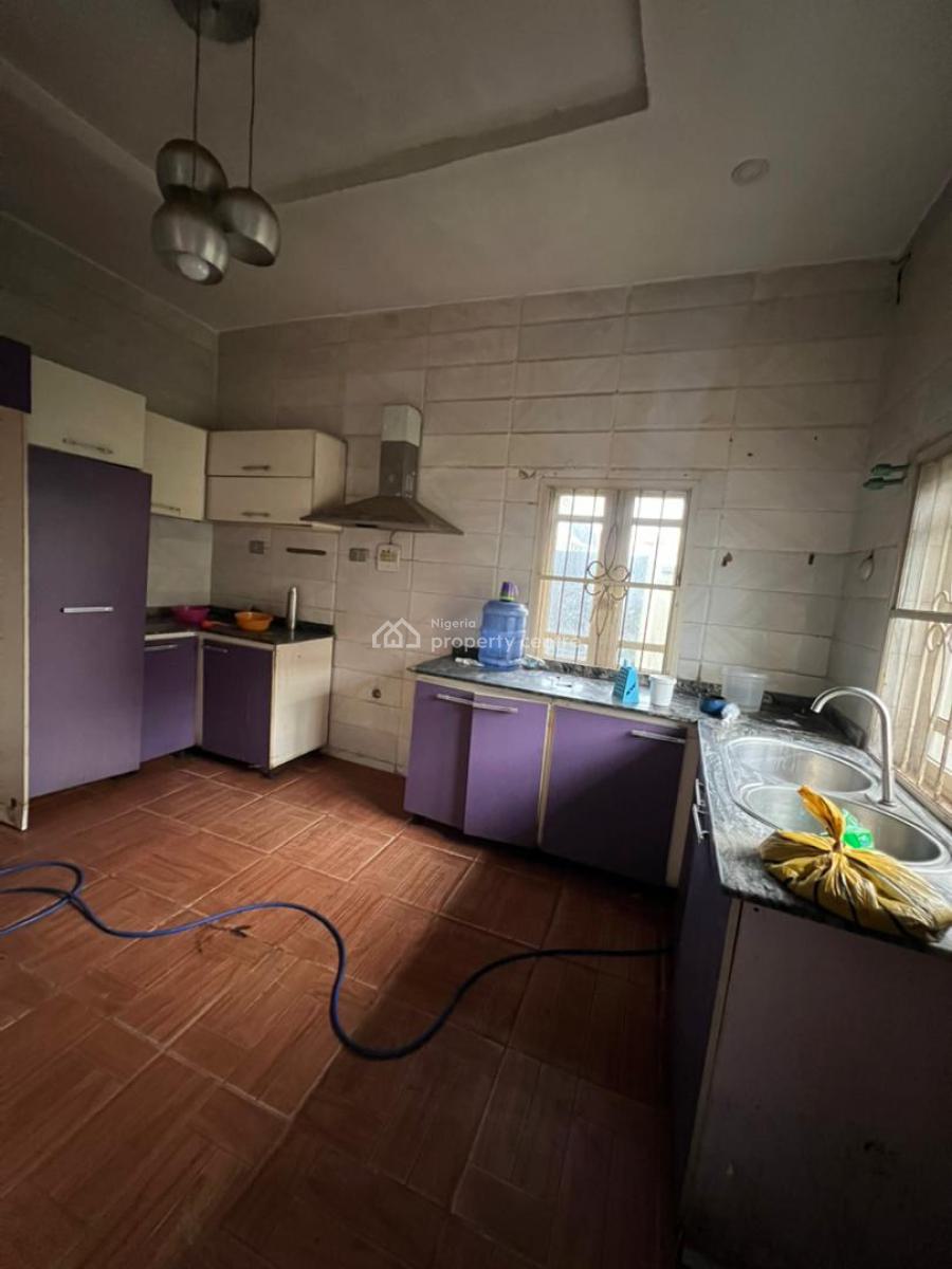 Clean Guest Room Available in a Shared Duplex, Westend Ikota, Lekki, Lagos, Self Contain (single Rooms) for Rent