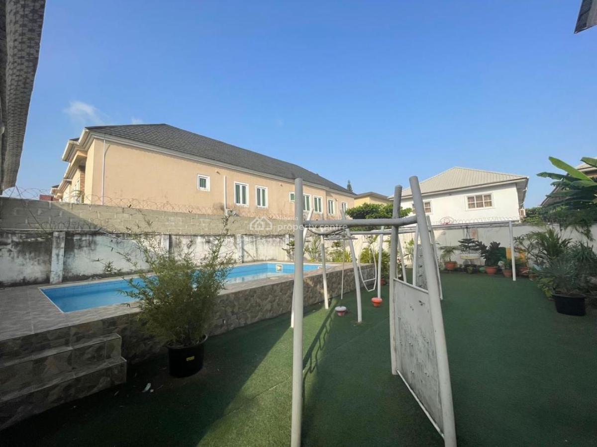 3 Bedrooms Apartment, Lekki Phase 1, Lekki, Lagos, Flat / Apartment Short Let