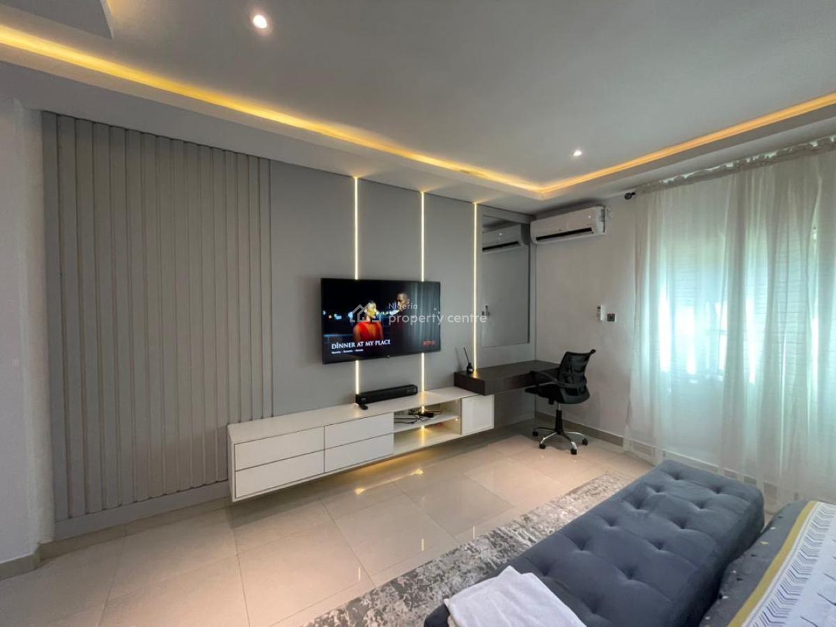 3 Bedrooms Apartment, Lekki Phase 1, Lekki, Lagos, Flat / Apartment Short Let