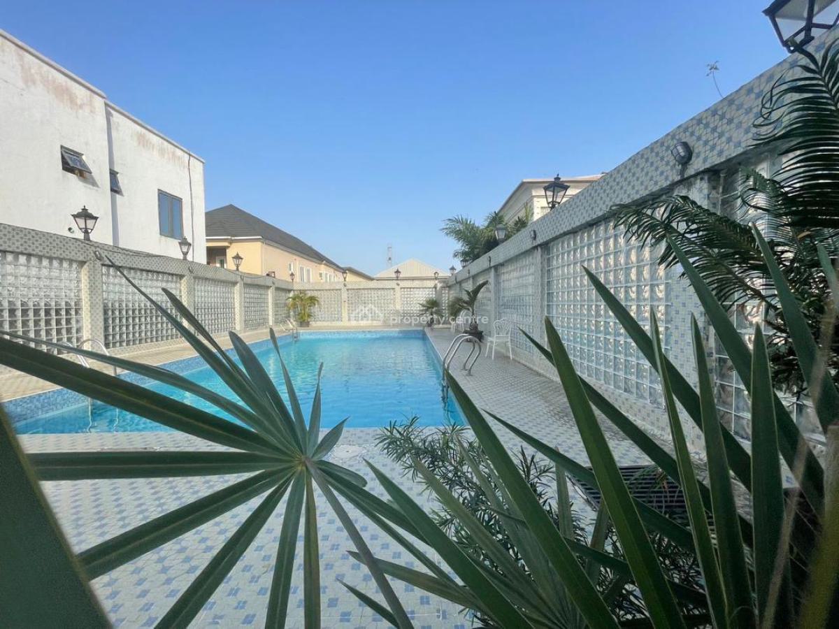 3 Bedrooms Apartment, Lekki Phase 1, Lekki, Lagos, Flat / Apartment Short Let