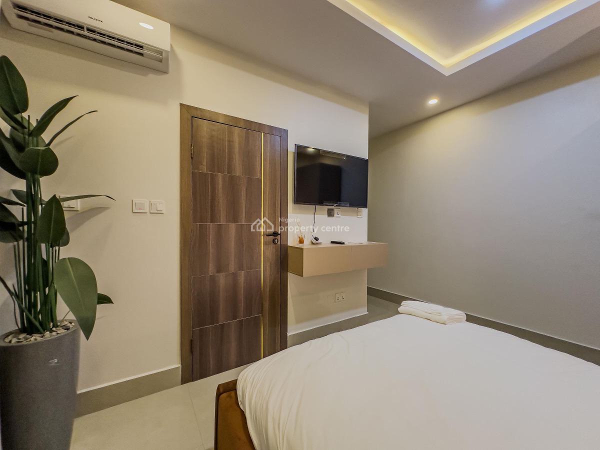 Luxurious and Spacious 3 Bedroom Apartment., Oniru, Victoria Island (vi), Lagos, Flat / Apartment Short Let