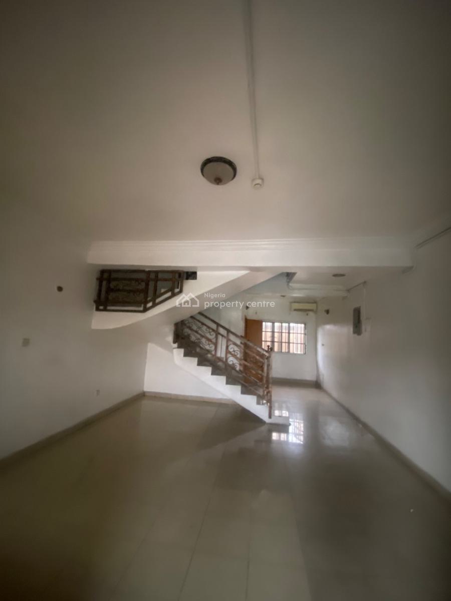 Exquisitely Finished and Spacious 2bedroom Duplex, New Gra Phase 3, Port Harcourt, Rivers, House for Rent