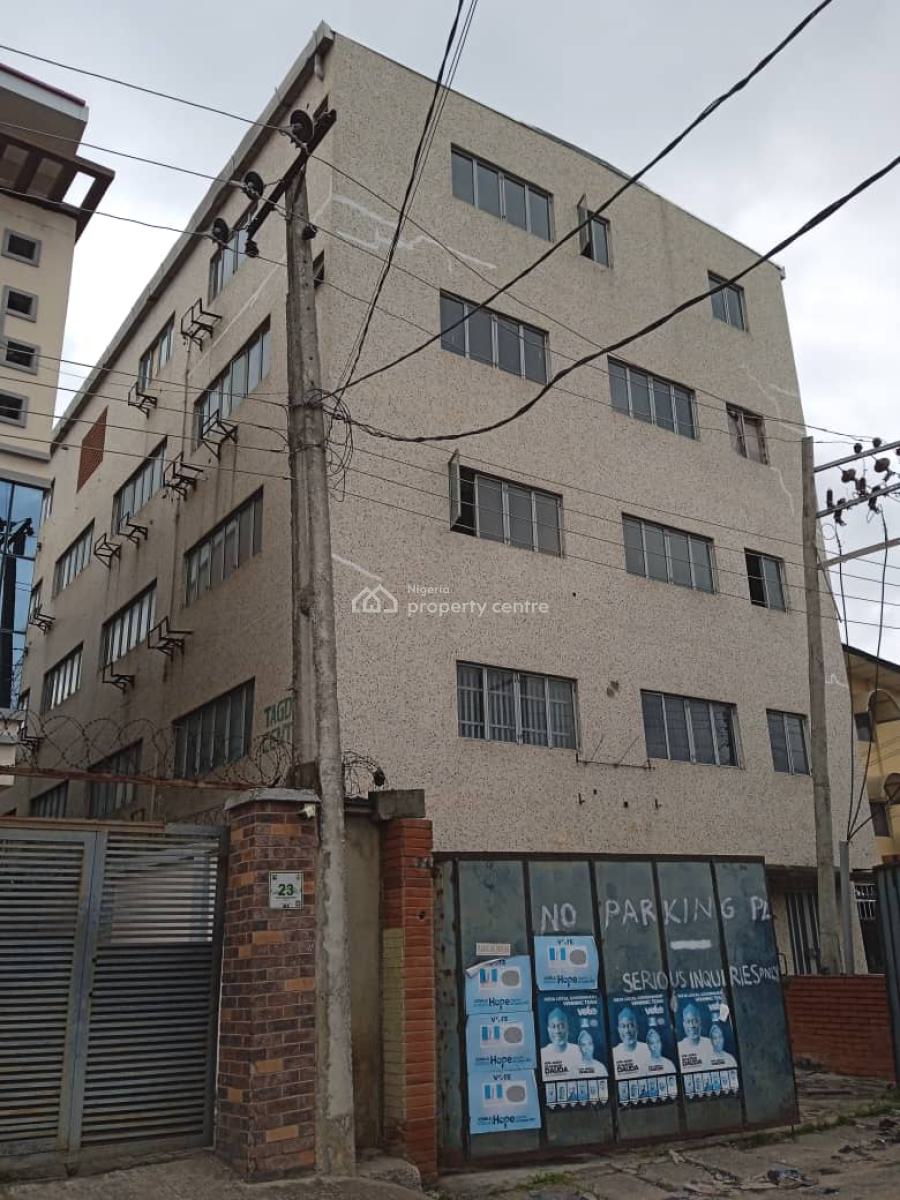 4th  Floor Office Vacant Position Measuring 500 Sqemter, Opebi Allen Ikeja, Allen, Ikeja, Lagos, Office Space for Sale