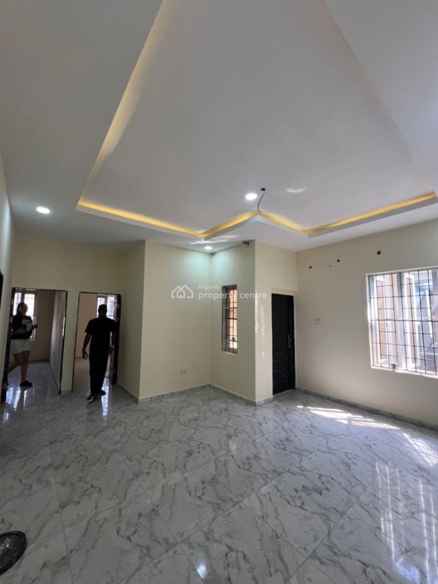 2 Bedroom Apartment, Lekki Phase 1, Lekki, Lagos, Flat / Apartment for Rent