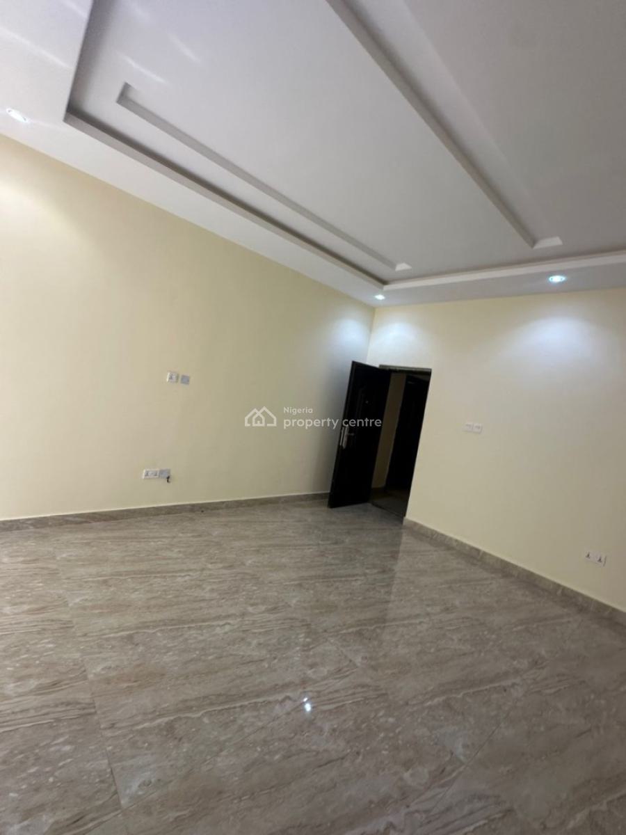 Luxury Spacious 2 Bedroom Apartment, Back of Ay Sharfa, Galadimawa, Abuja, Flat / Apartment for Rent