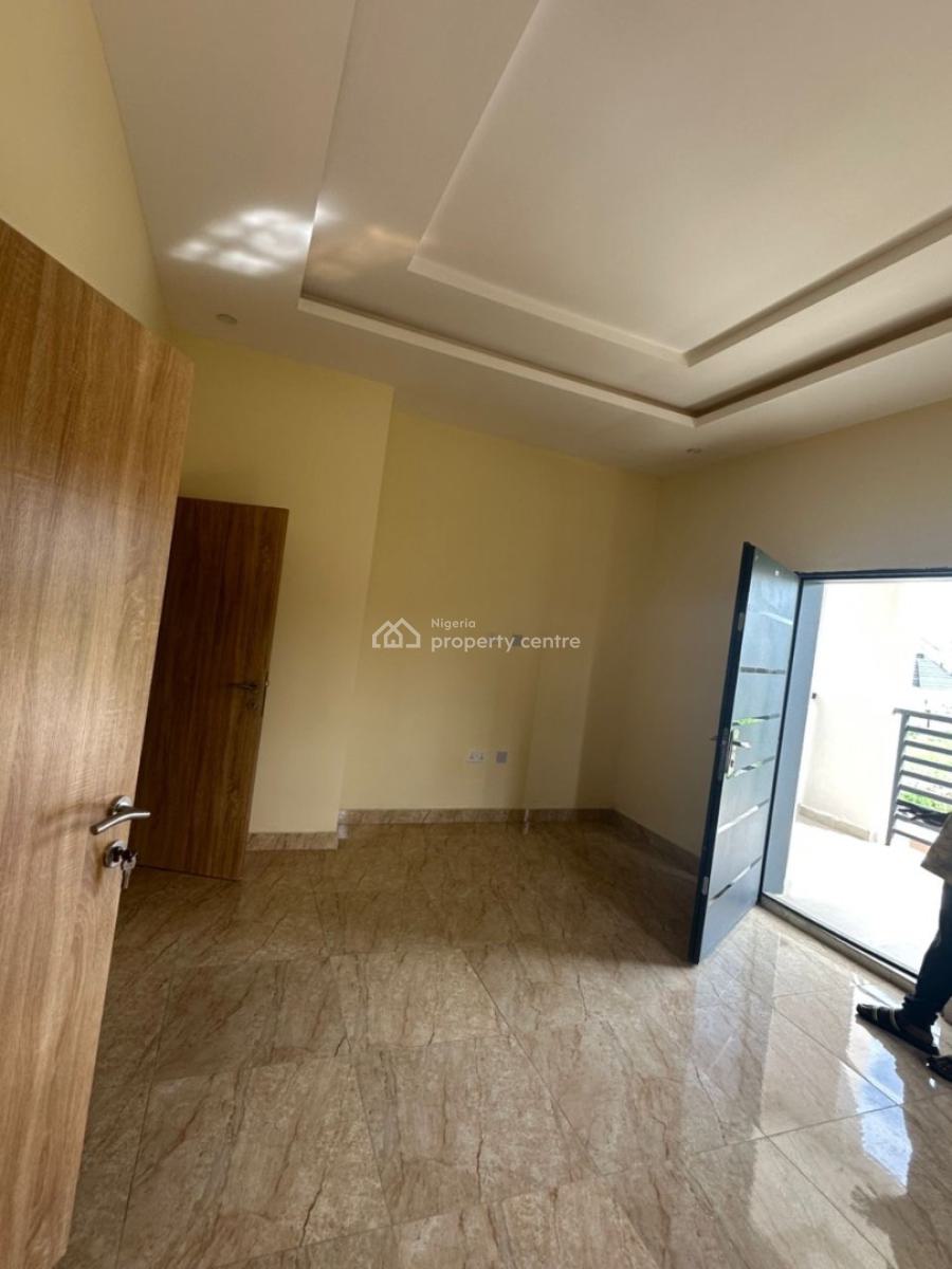 Luxury Spacious 2 Bedroom Apartment, Back of Ay Sharfa, Galadimawa, Abuja, Flat / Apartment for Rent