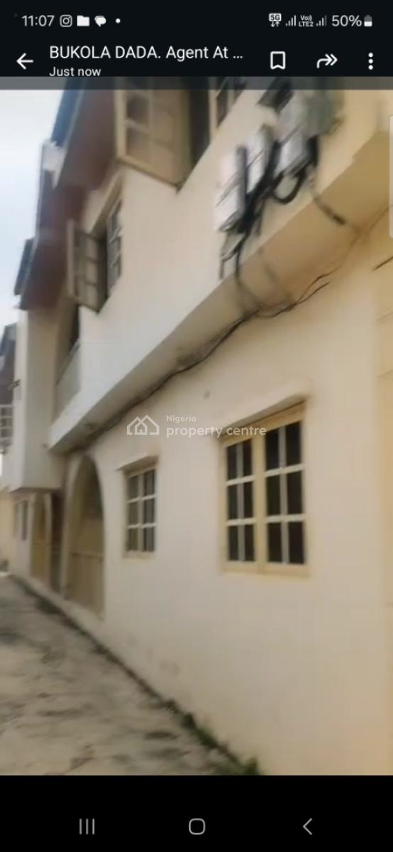 Newly Renovated 3bedroom  *price:8million*  Magodo Gra Phase Ii. H4rl1, Gra Phase 2, Magodo, Lagos, Flat / Apartment for Rent