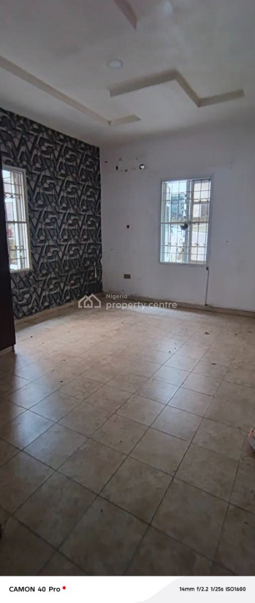 Room Downstairs Shared Apartment in Chevron, Chevy View Estate, Lekki, Lagos, Self Contain (single Rooms) for Rent