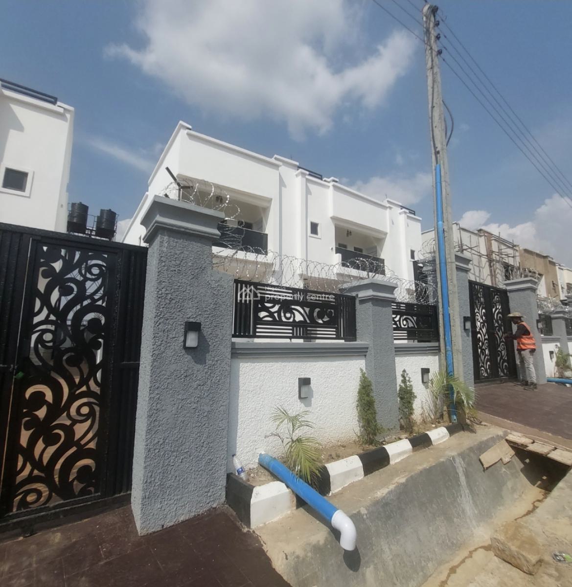 a Luxury 4bedroom Semi-detached Duplex, Off Emmanuel Mbaka Bolivia, Airport Road, Lugbe,abuja, Lugbe District, Abuja, Semi-detached Duplex for Sale