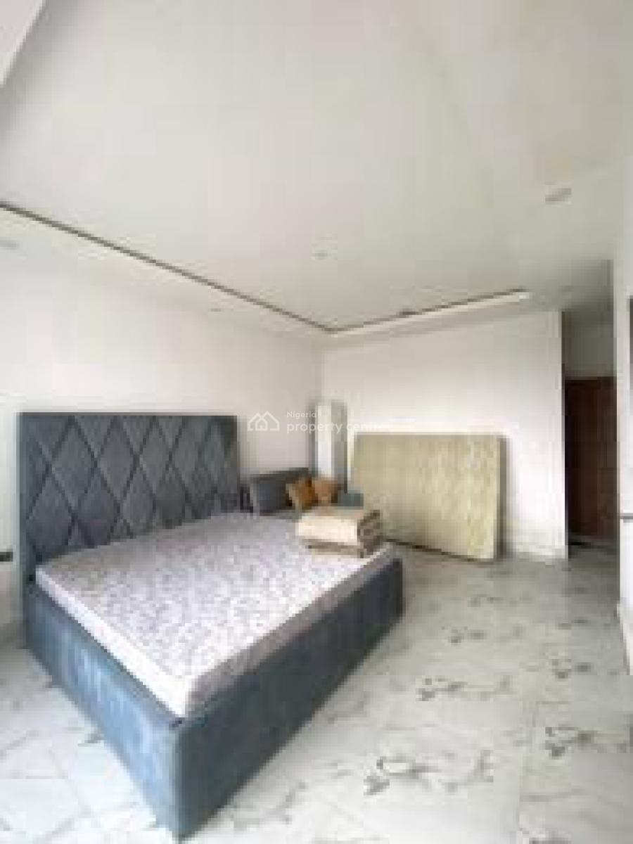 Luxury 2-bedroom Apartment at Periwinkle Estate, Lekki Phase 1., Lekki Phase 1, Lekki, Lagos, Flat / Apartment for Rent