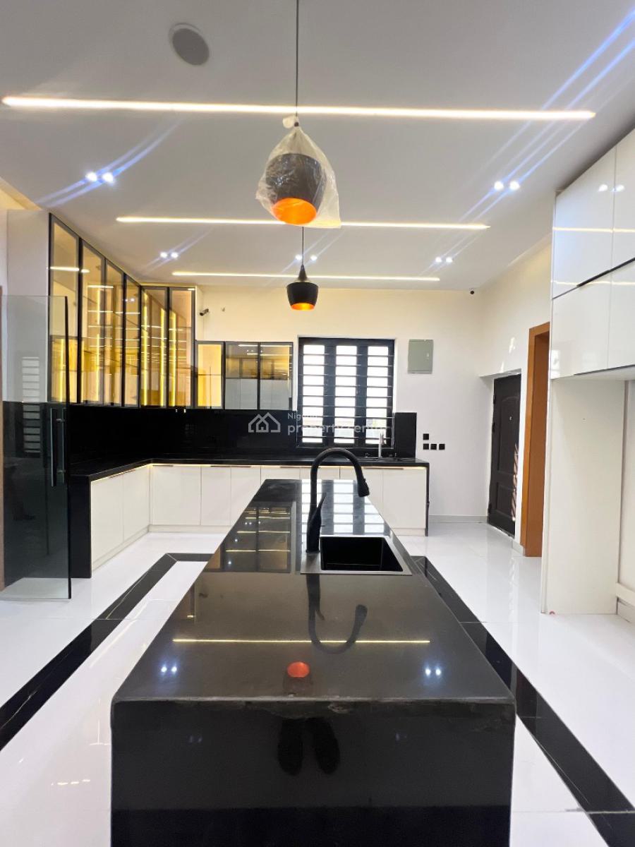 Massive 6 Bedroom Fully Detached Duplex with Bq and Swimming Pool., Ajah, Lagos, House for Sale