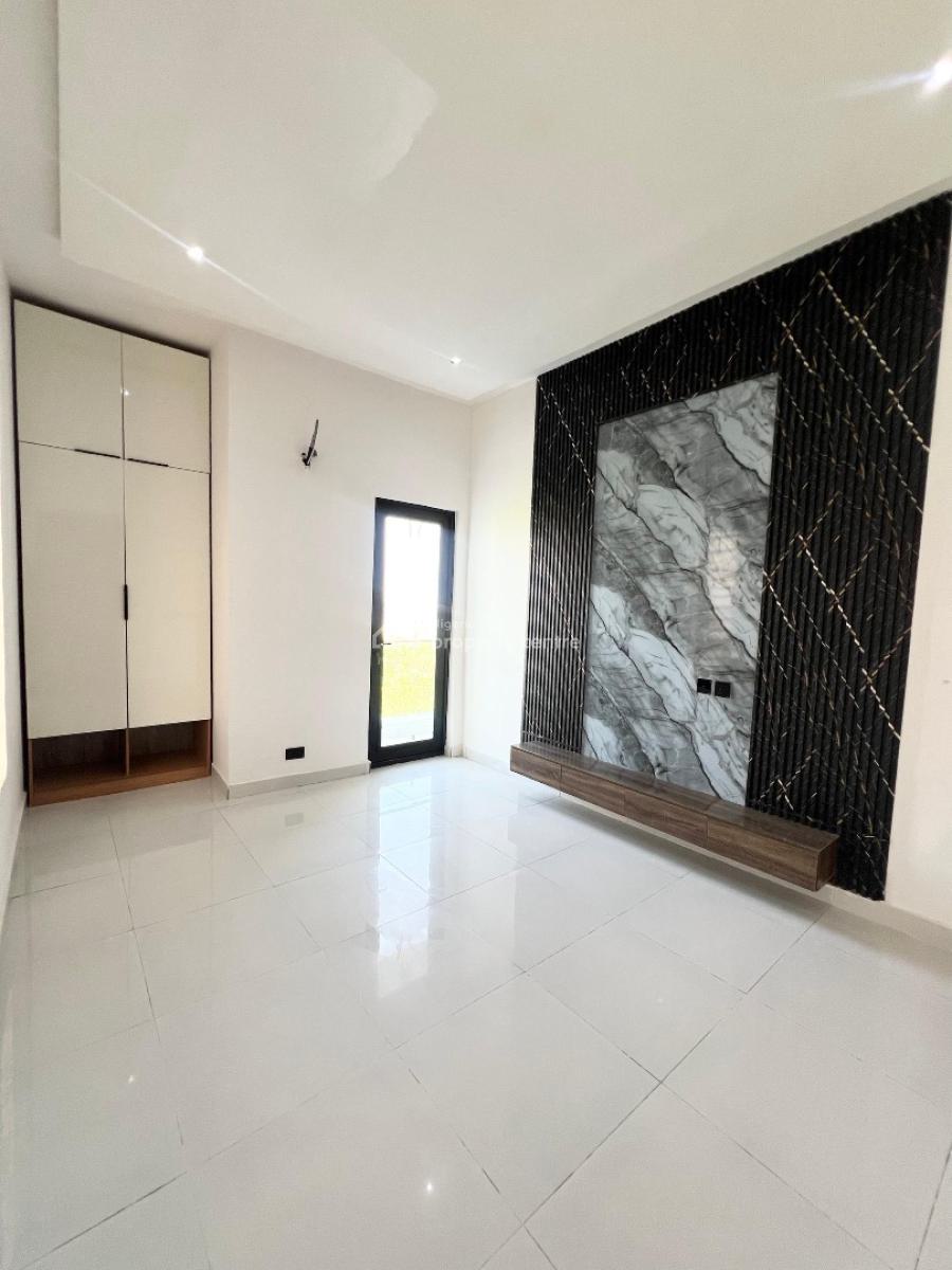 Massive 6 Bedroom Fully Detached Duplex with Bq and Swimming Pool., Ajah, Lagos, House for Sale