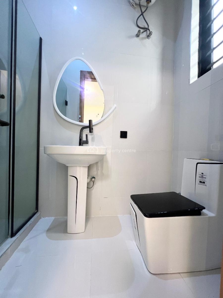 Massive 6 Bedroom Fully Detached Duplex with Bq and Swimming Pool., Ajah, Lagos, House for Sale