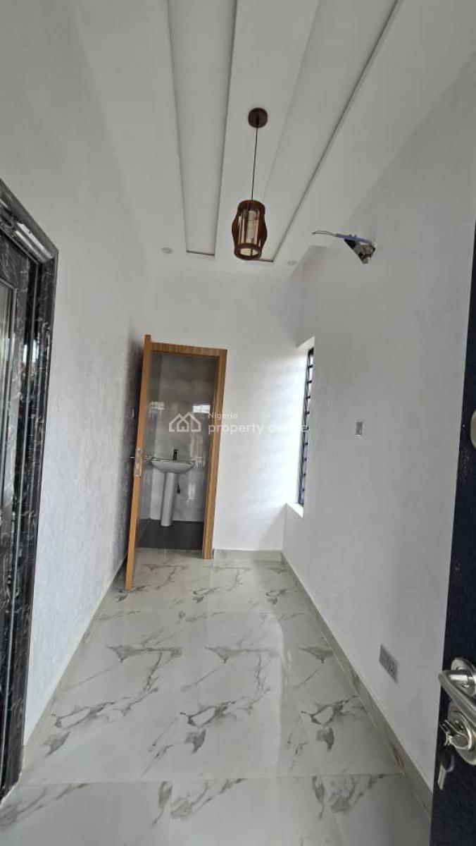 5bedroom Fully Detached Duplex at Omole Phase 2 with a Room Bq, Omole Phase 2, Ikeja, Lagos, Detached Duplex for Rent
