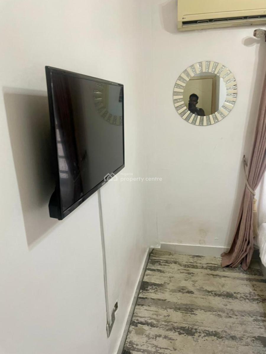 Fully Furnished and Serviced 2 Bedroom Flat, Ilasan, Lekki, Lagos, Flat / Apartment for Rent