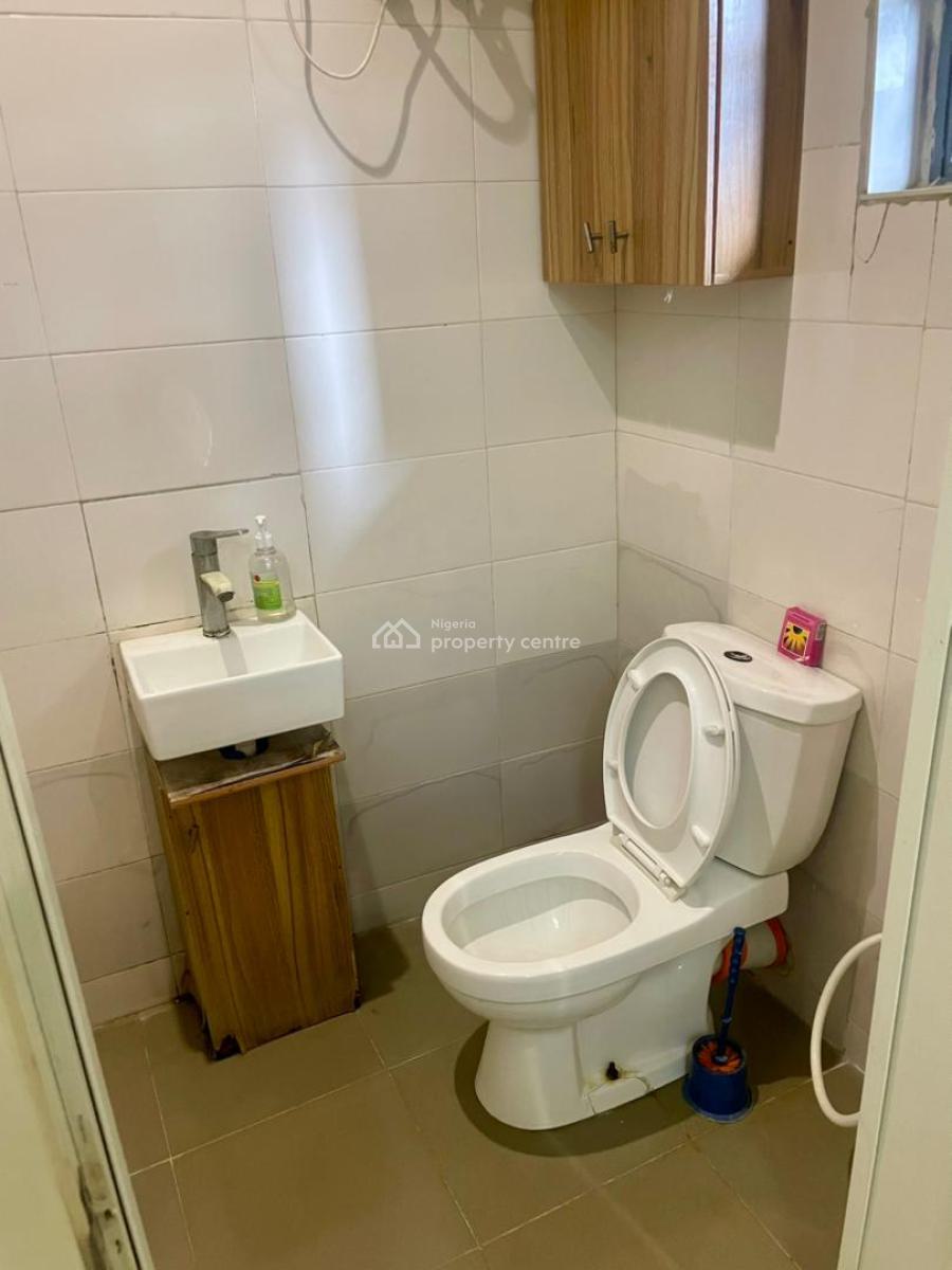 Fully Furnished and Serviced 2 Bedroom Flat, Ilasan, Lekki, Lagos, Flat / Apartment for Rent