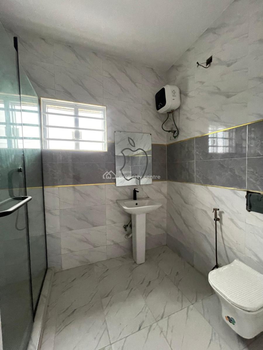 5bedroom Fully Detached Duplex with a Bq., Lekki, Lagos, House for Sale