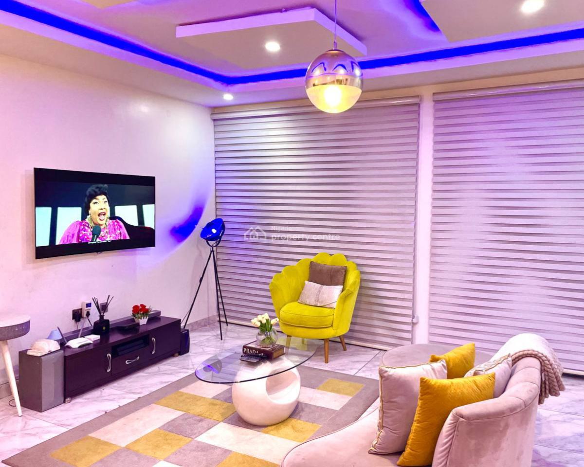 Luxury Furnishe and Serviced One-bedroom Penthouse, The Gilpins, Wale Alimi Opposite Atican and Paradise Beaches, Okun-ajah, Ajah, Lagos, Flat / Apartment for Rent