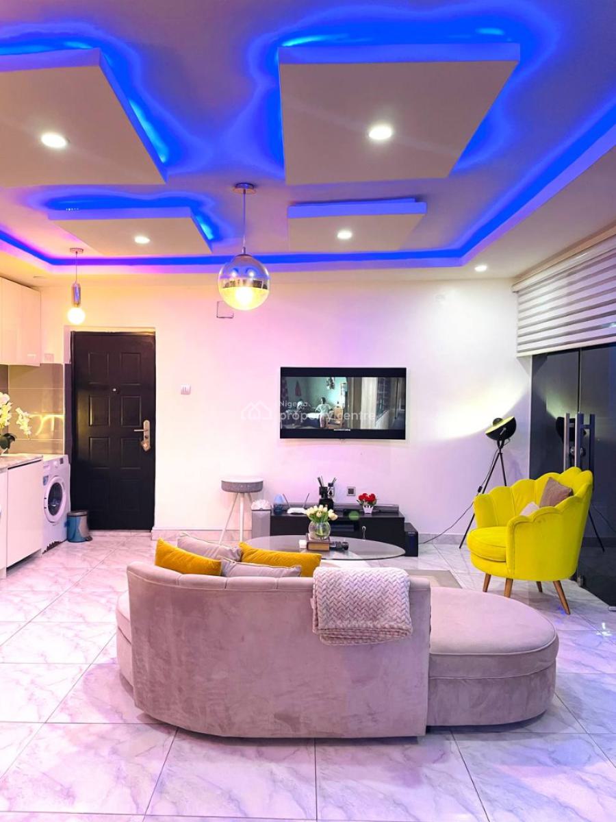 Luxury Furnishe and Serviced One-bedroom Penthouse, The Gilpins, Wale Alimi Opposite Atican and Paradise Beaches, Okun-ajah, Ajah, Lagos, Flat / Apartment for Rent