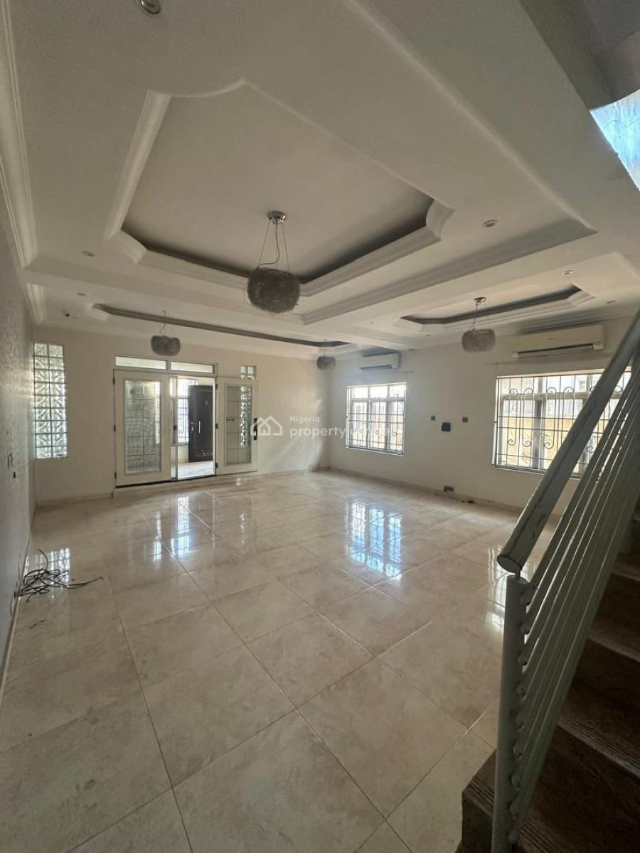 Well Maintained and Decent  4 Bedrooms Semi Detached Duplex with Bq, Estate, Gbagada, Lagos, Semi-detached Duplex for Rent
