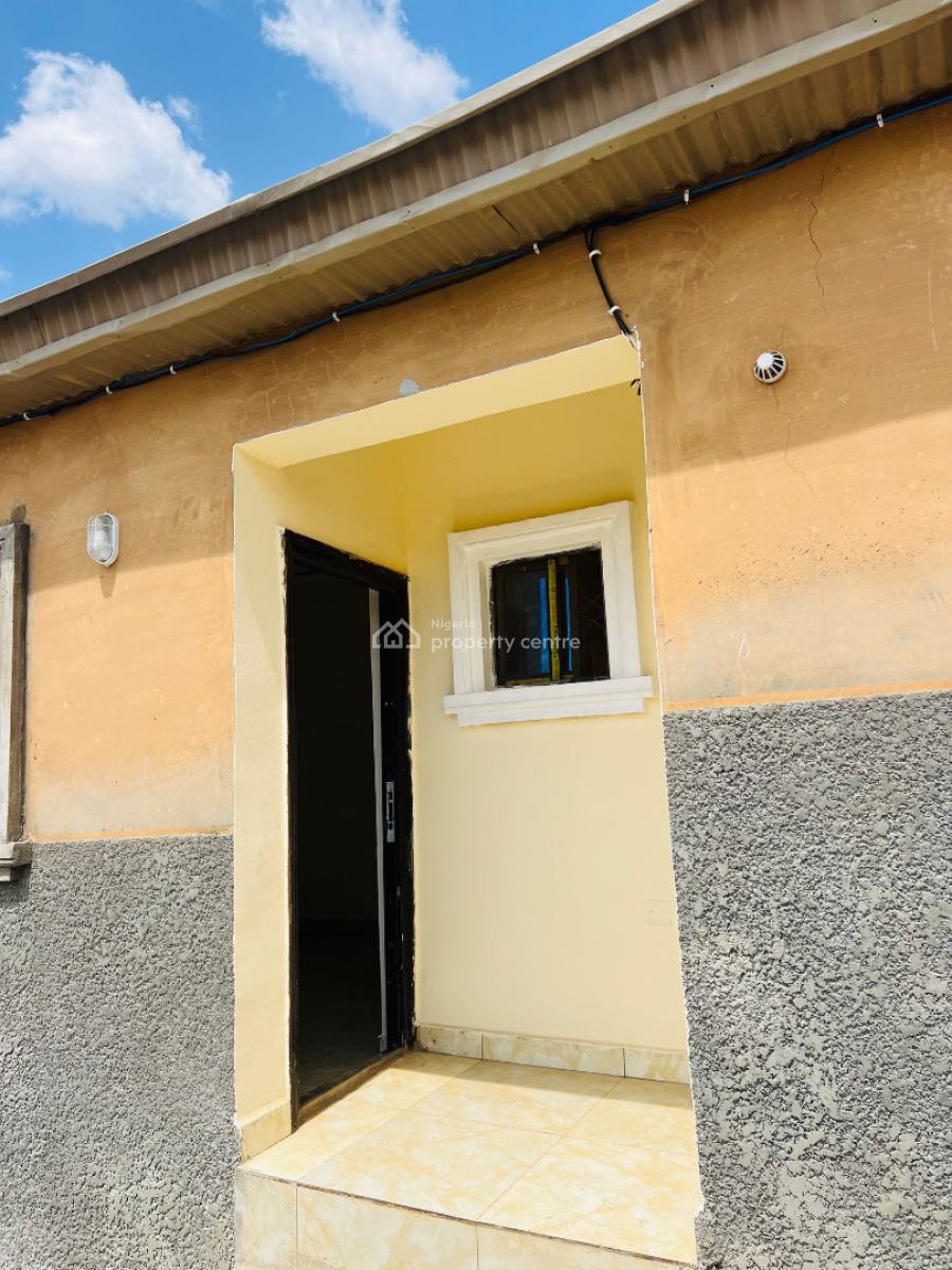Newly Built One Bedroom Apartment, Tipper Garage Junction Axis, Dutse, Abuja, Mini Flat (room and Parlour) for Rent