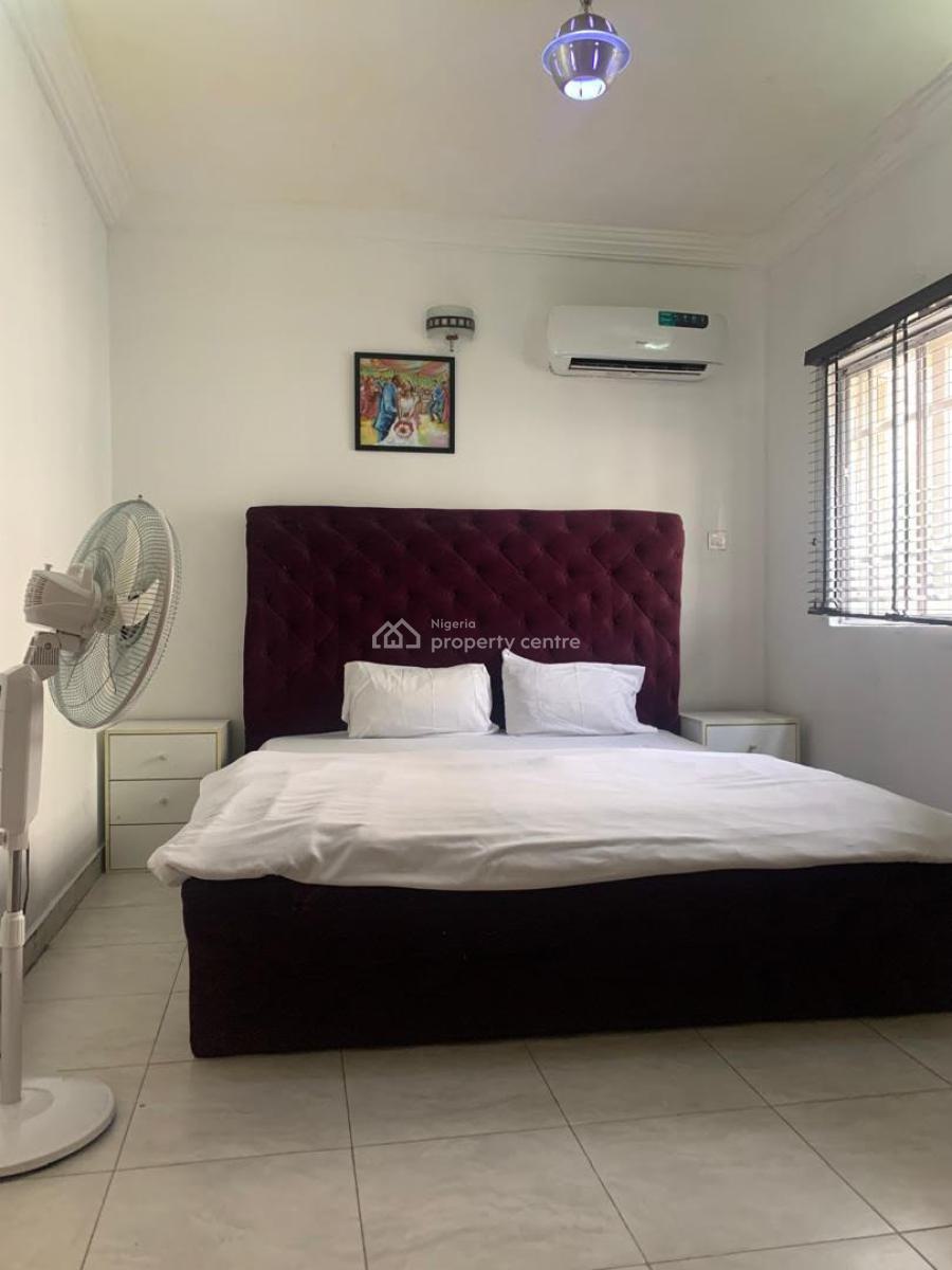2 Bedroom Apartment, Ayoola Coker Road, Ikeja Gra, Ikeja, Lagos, Flat / Apartment for Rent