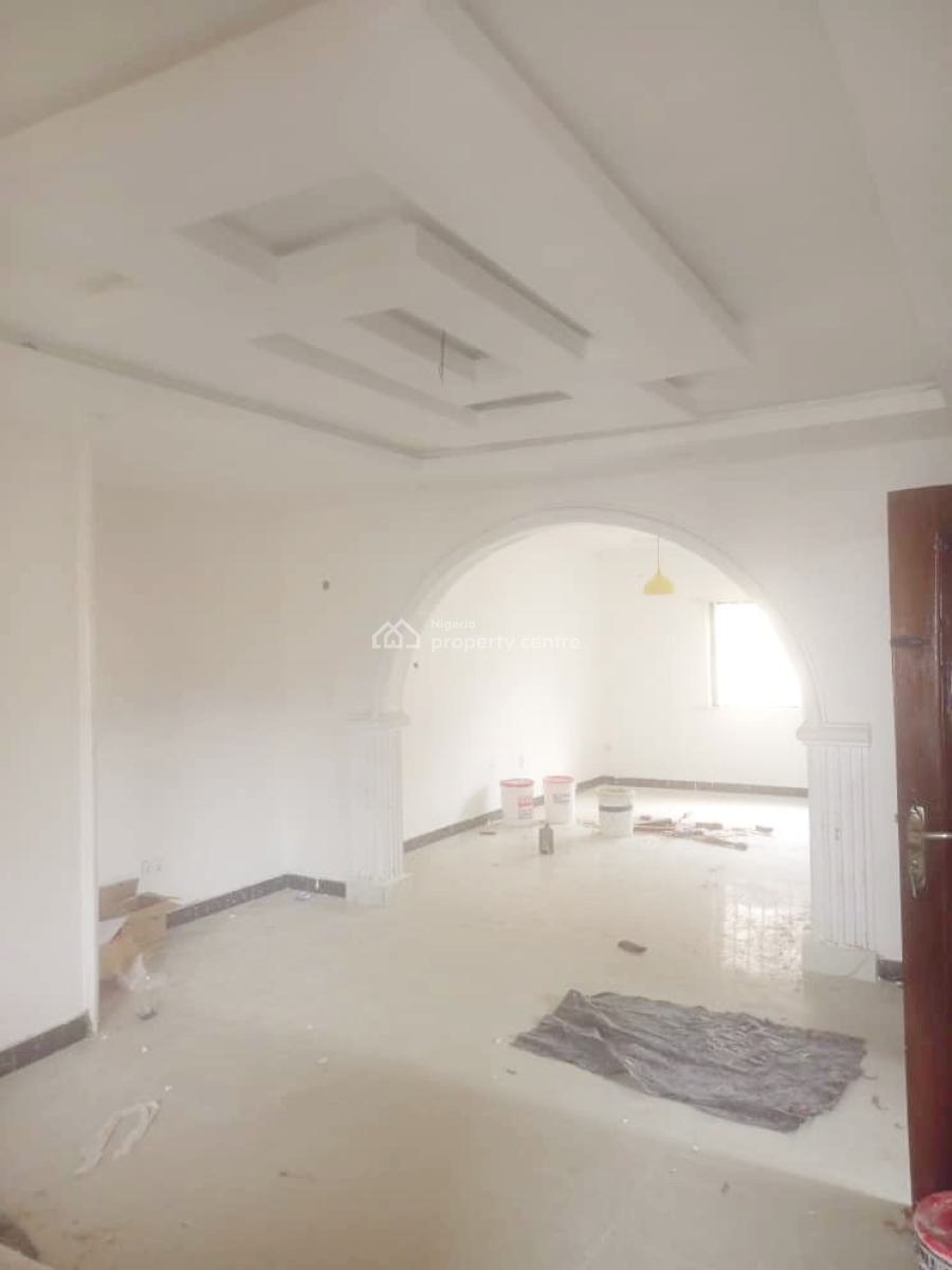 a Well Maintained Spacious 3 Bedroom Flat, Gra Phase 1, Magodo, Lagos, Flat / Apartment for Rent