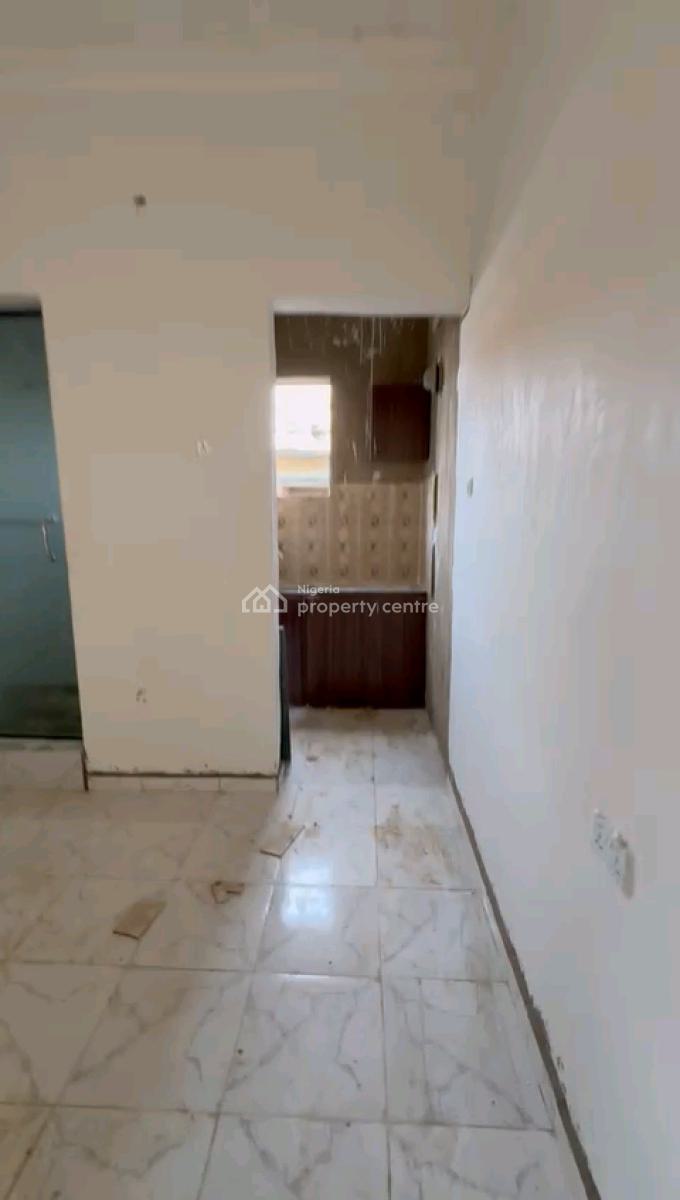 Standard and Spacious Room Self Contained, Akoka, Akoka, Yaba, Lagos, Self Contain (single Rooms) for Rent